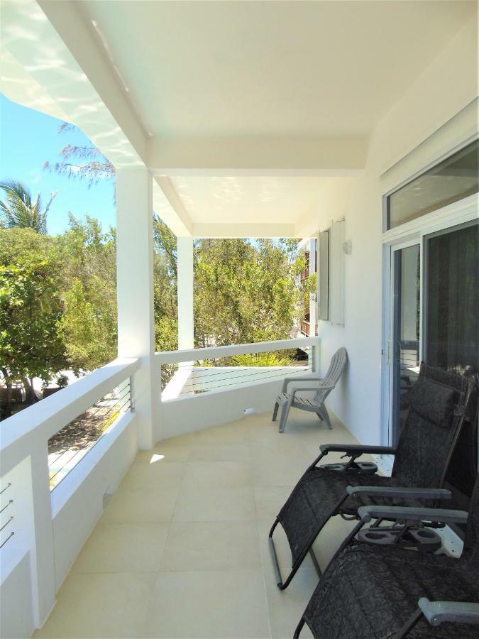 La Vida Perezosa Villa Caye Caulker Exterior photo